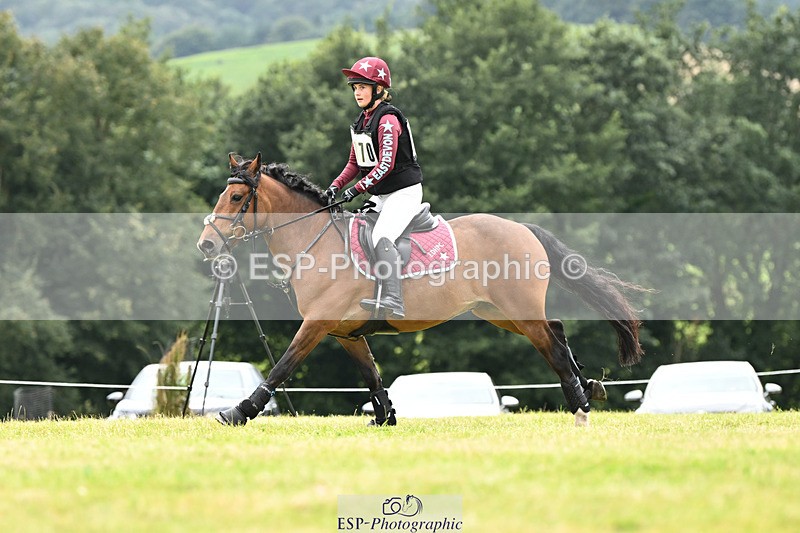 240825X-161002-36675 - 80cm XC 15.30 to 16.30