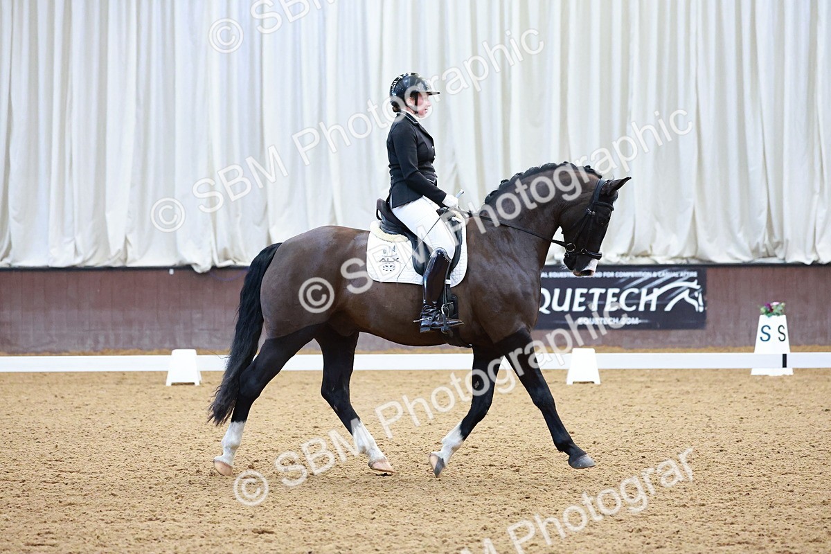 SBM_001252 - Class 18-15-16-22 - Elementary 5 Novice 5-Novice 6