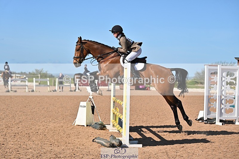 260419-101041-09637 - N-665-Chloe.Fox-Pitt