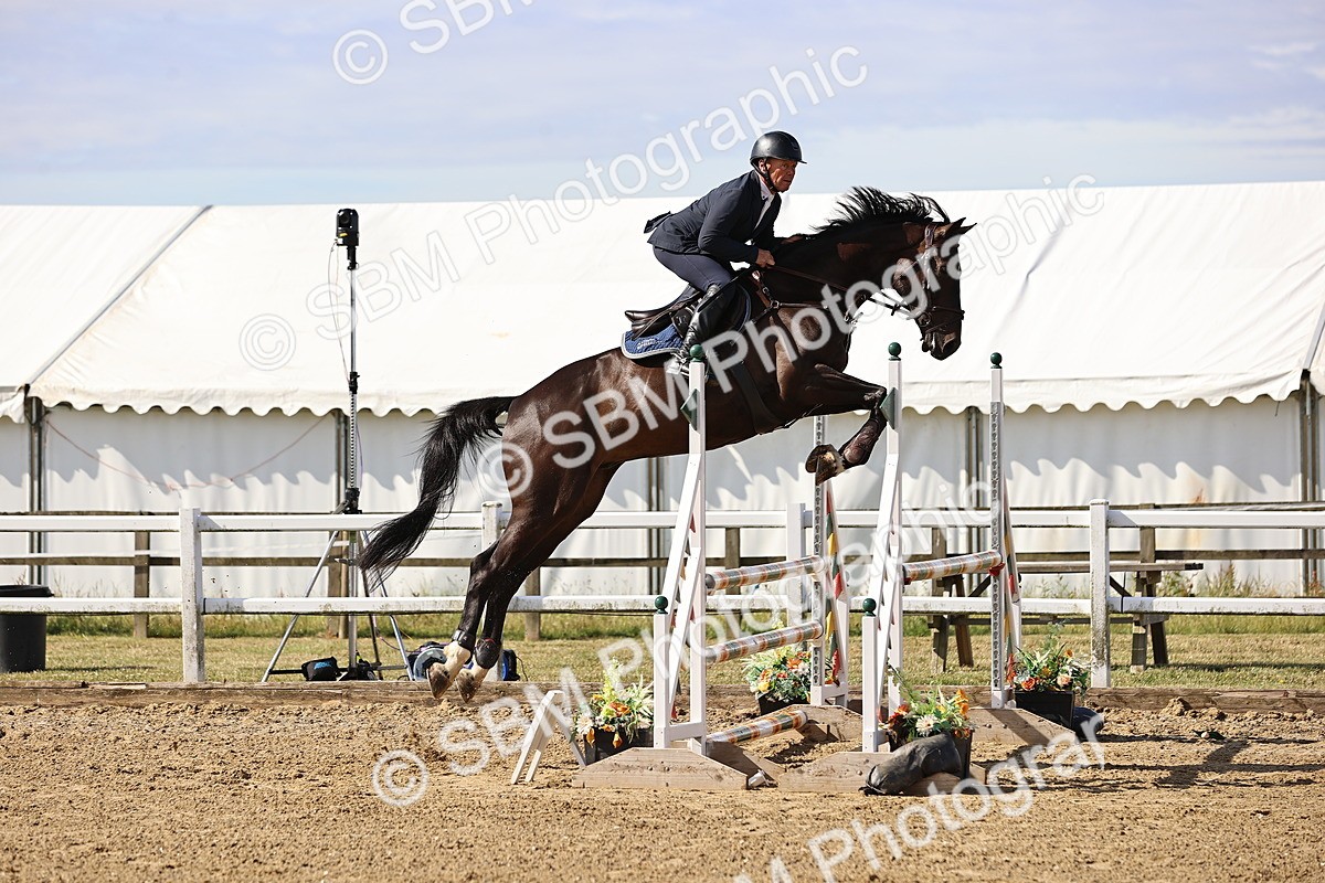 SBM_009194 - Class 7 - Senior Discovery - 1.00m Open
