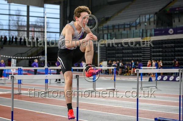 CEInv26-910663 - Track Male Set One