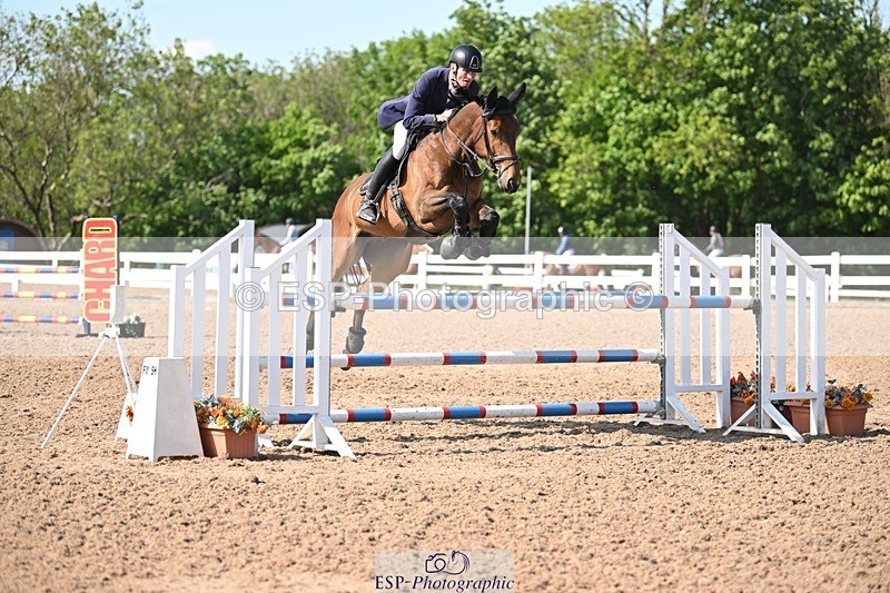 250510-162841-12162 - Cls 25 Snr Newcomers