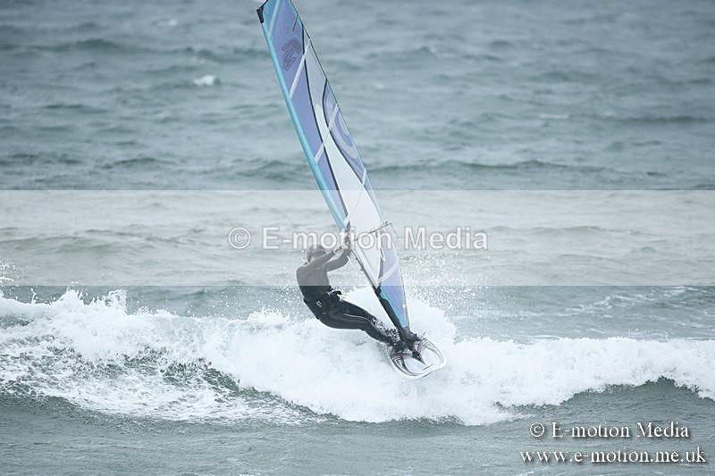 WS 150913-79 - Windsurfing