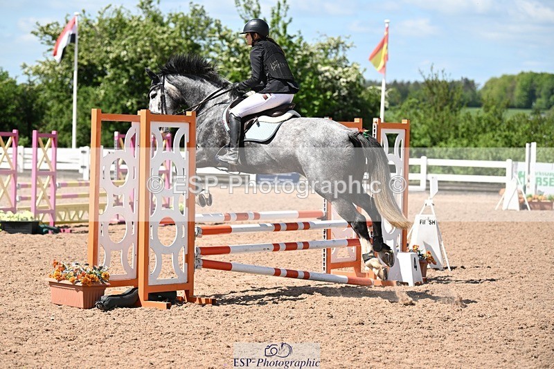 250504-121847-03164 - Cls 17+18 Club and Schools 80cm