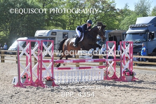 BPP_4354 - CLASS 7 Senior Discovery/ 1m Open