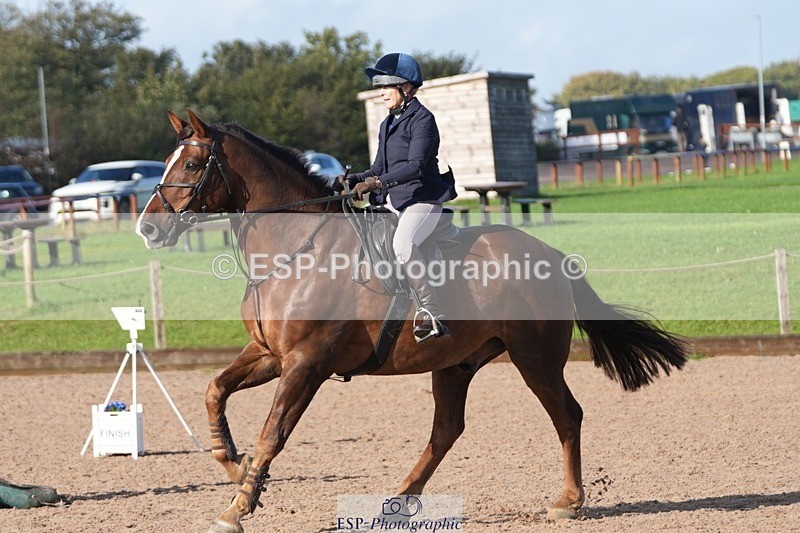 250920-163321-01938 - Cls 23 UnAffiliated 80cm Derby