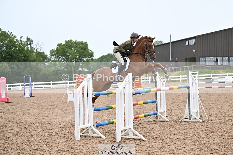 240703A-132340-00473 - Cls 05 Snr Fox & 1.20 Open