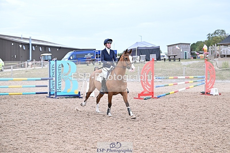 250826-190701-01349 - 1m