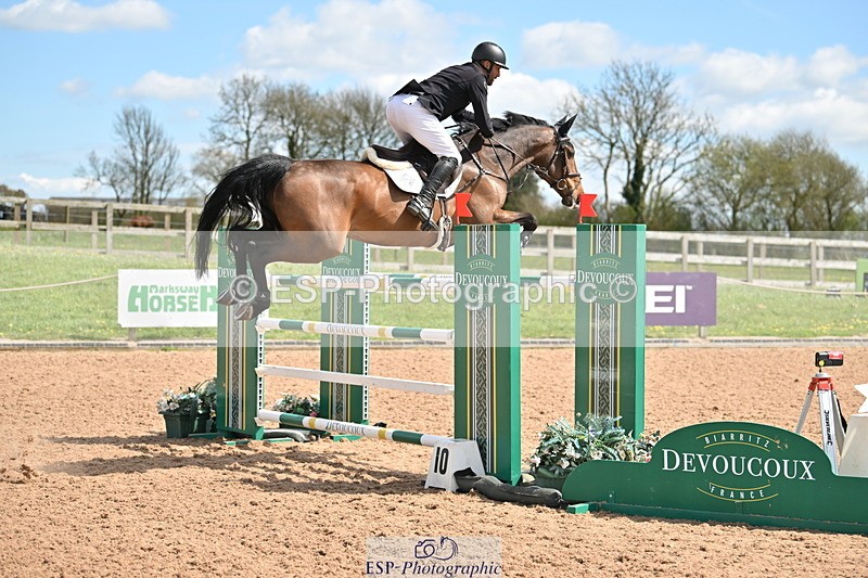 240418A-140559-04232 - Cls 9, 2 Star Big Tour 1.40m