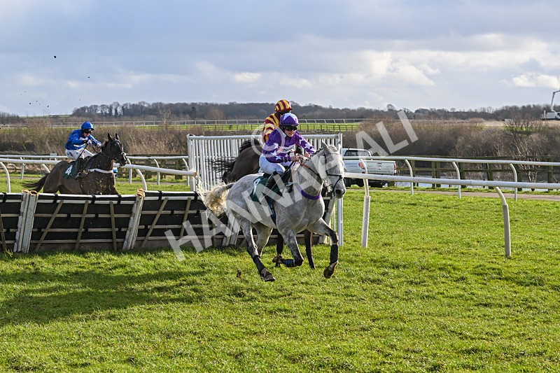 250225-Race 1-Quian-7659 - Race 1