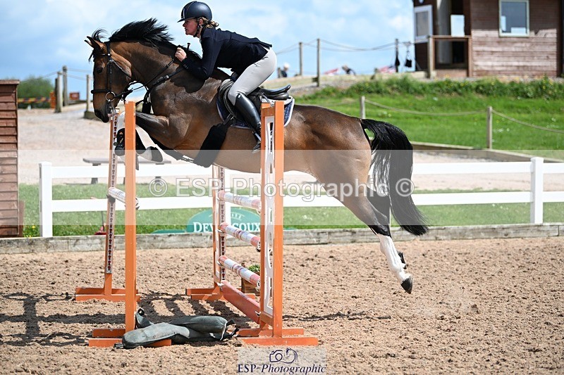 260507-134541-03633 - Cls 9 1.05m Amateur Qualifier