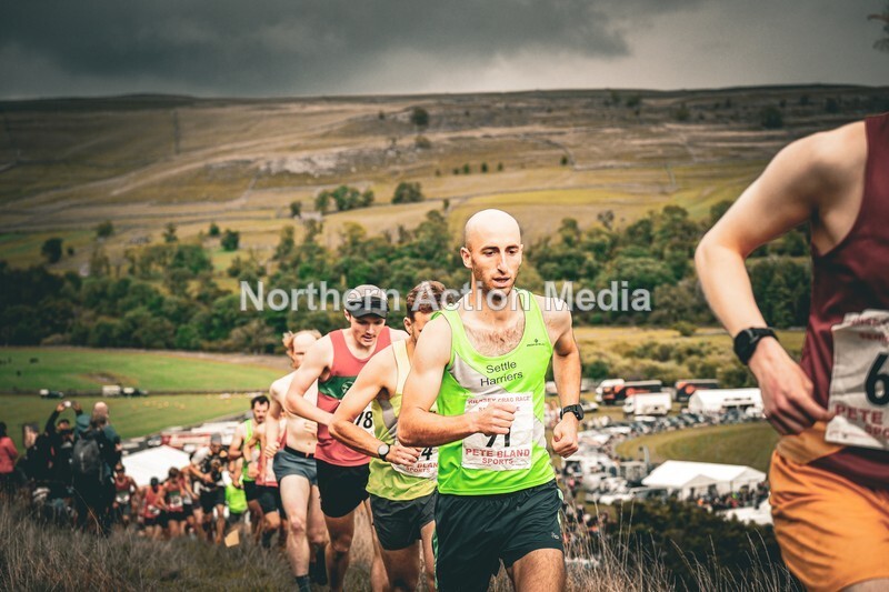 DSCF6776 - Kilnsey Crag race