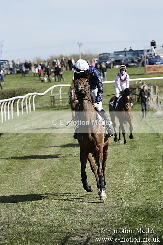 PtP 250317 72 - V.W.H. Hunt Point-to-Point Siddington 25/03/17