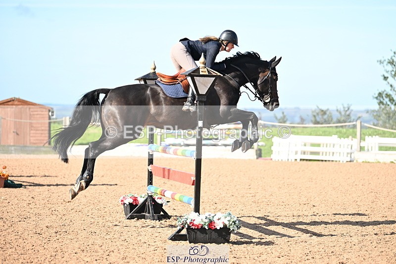 240913A-100248-03391 - Cls 13 Snr 1.05m & 1.10m Open