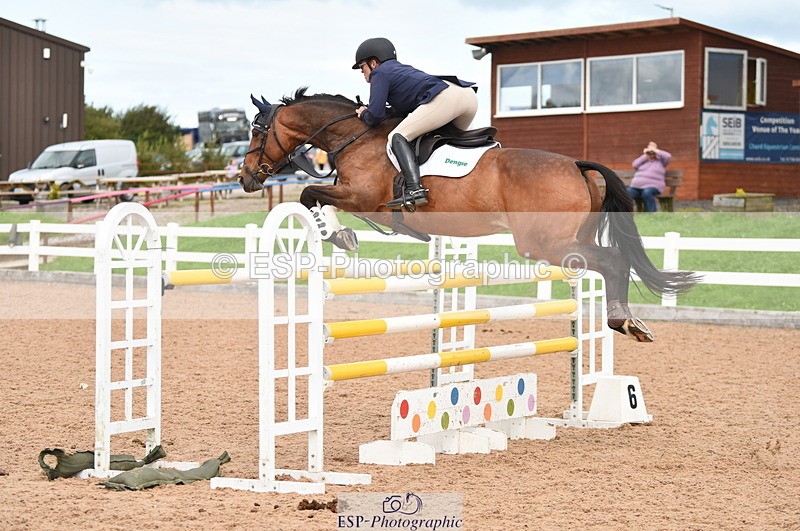 230830A-151114-01405 - Cls 5 Fox & Open