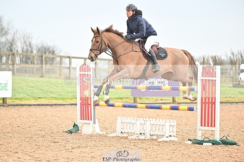 250122-140450-00565 - Cls 6 Foxhunter and 1.20m