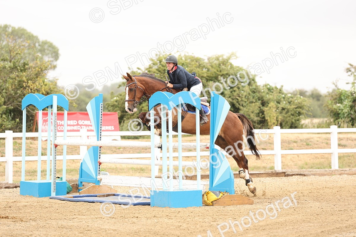 SBM_023953 - Class 6 - Senior Newcomers 1.10m