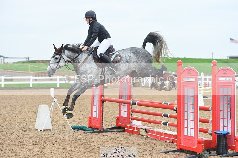 230916A-123038-04235 - Cls 23 Snr Discovery & 1m Open