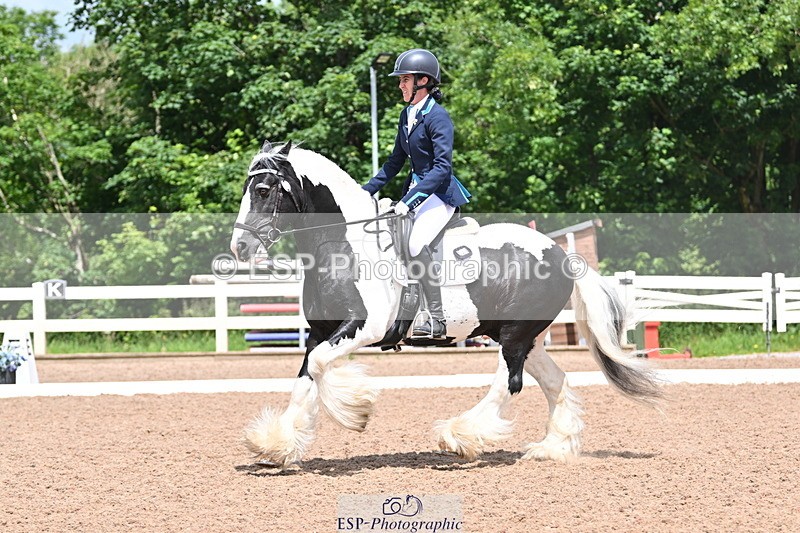 240622A-124922-10546 - Cls 37 BD Music Adv Medium