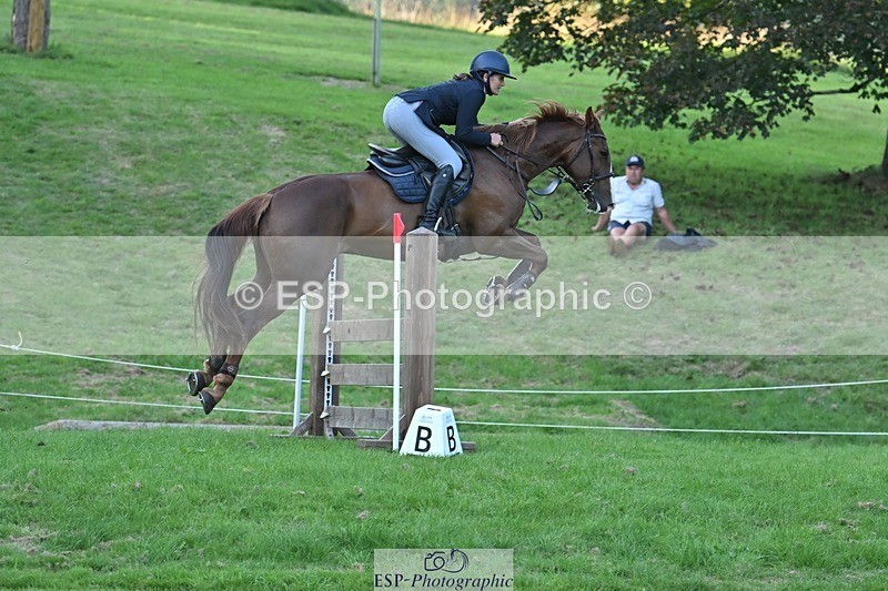 230909-181301-07998 - Cls 14 Snr 1m Derby