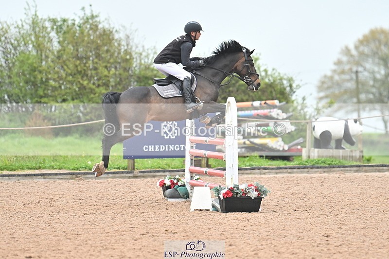 240505A-133254-05654 - Cls 5 Pony Foxhunter & 1.10m Open