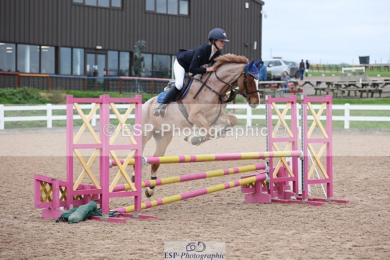 241116X-100923-00754 - Cls 08 Pony Winter Nov Champs