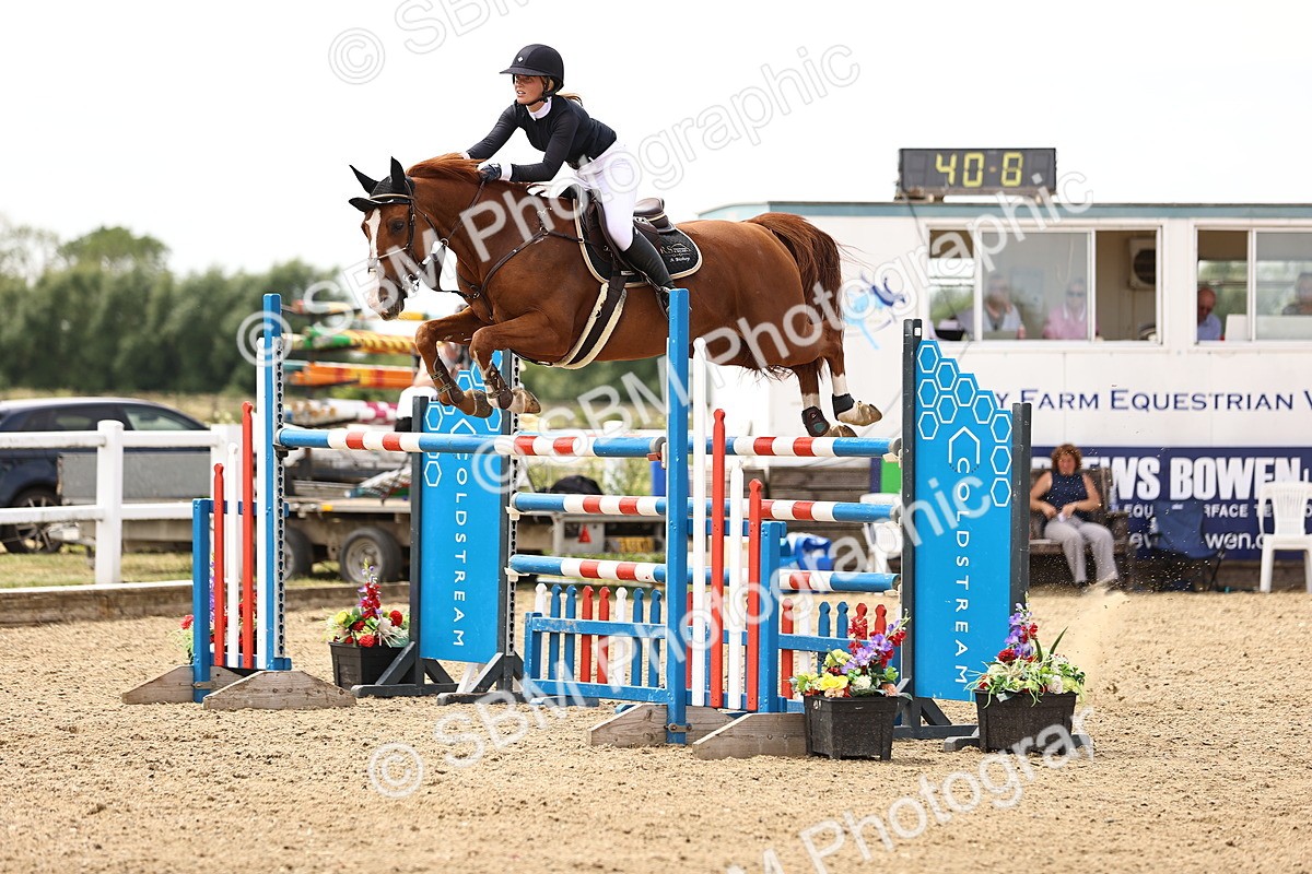 SBM_002014 - Class 16 - GFS Senior Newcomers 1.25m