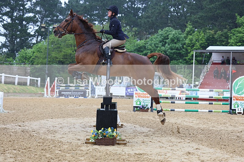 3E7A7125 - Class 7: Senior Newcomers/1.10m open