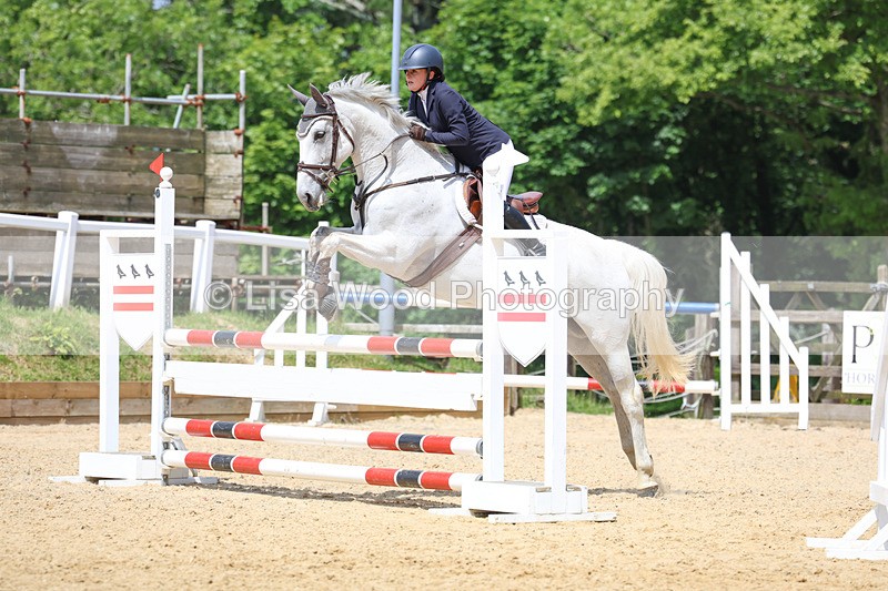 3E7A0488 - Class 10: Senior 95cm open