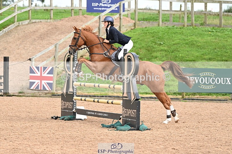 240908A-134144-04066 - Cls 15 U21 Intro 90cm-1.00m  Team Comp