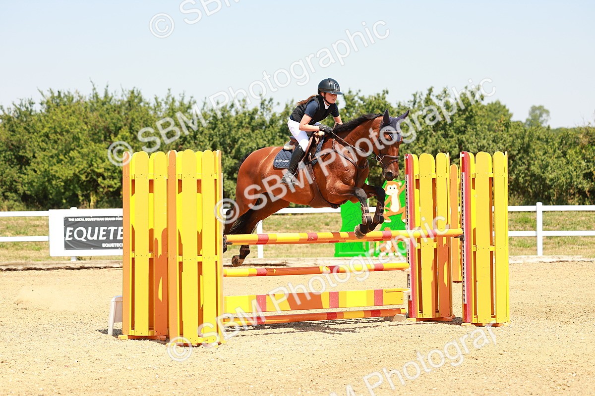 SBM_001682 - Class 4 - Senior Newcomers - 1.10m