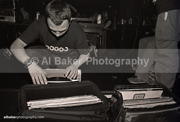 2 - Friends-&-Family @ the-roadhouse 14.04.01