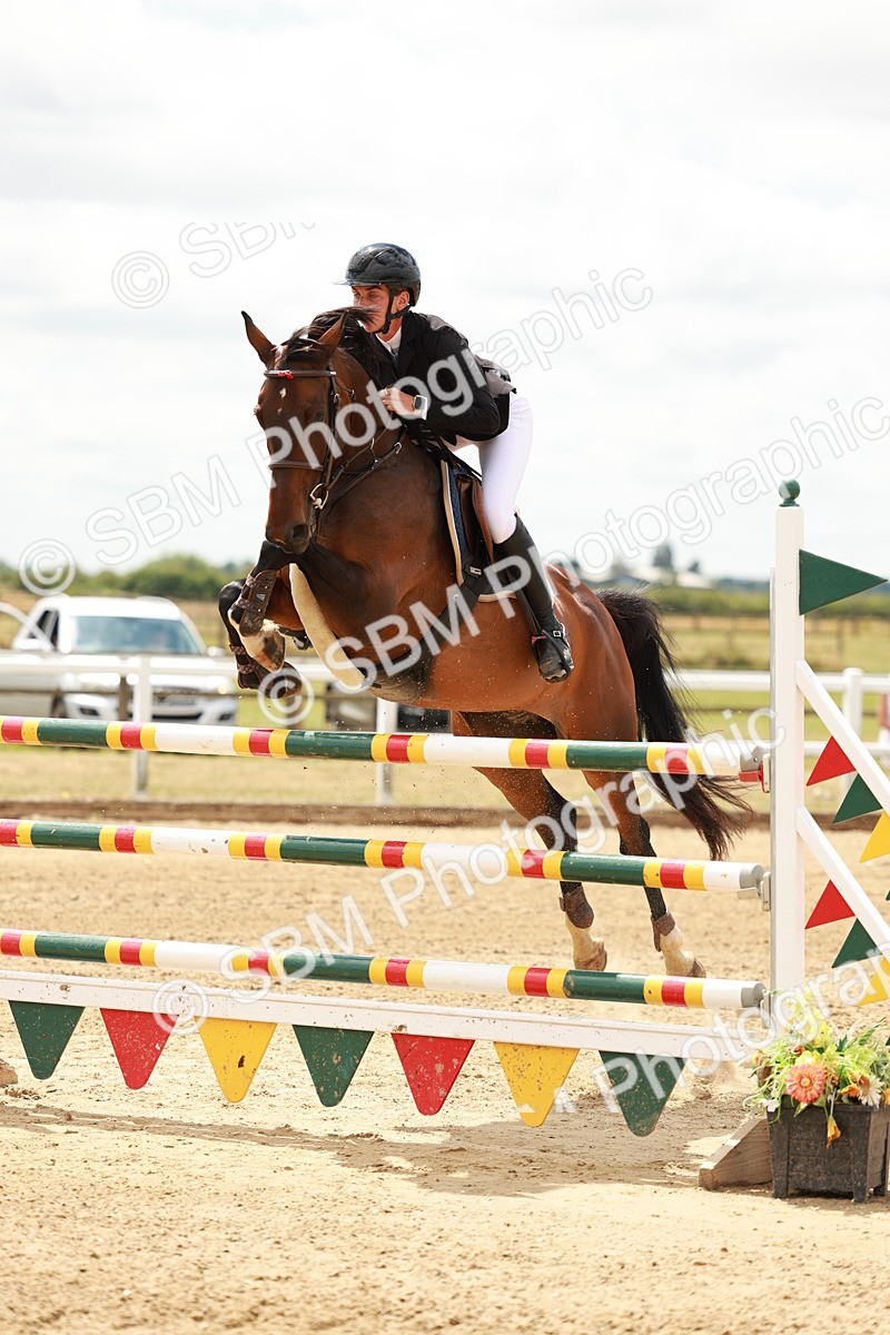 SBM_018457 - Class 21 - Senior Newcomers Championship 2d Rd