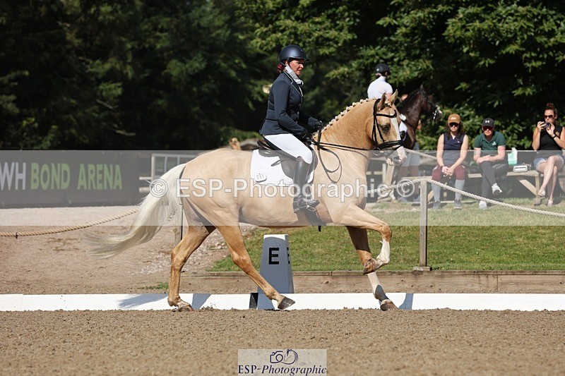 240719-091923-00099 - 307-Kate_Kerswell-Top_Gun_RB