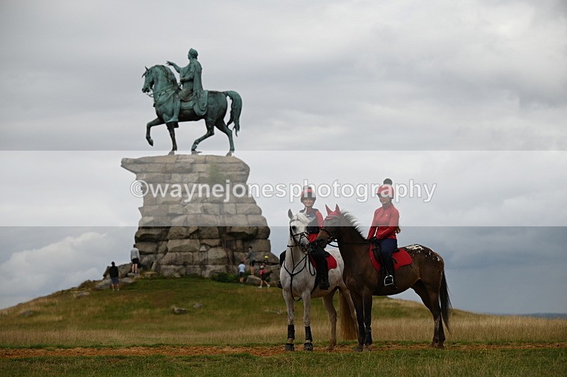 DSC_5872 - Time at Statue 12:17 to 12:44
