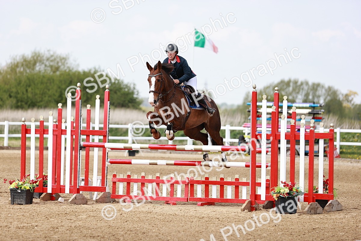  - Class 24 - Senior Newcomers - 1.10m