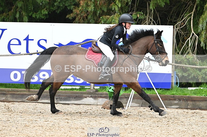 250418A-134859-00960 - UnAff 70cm