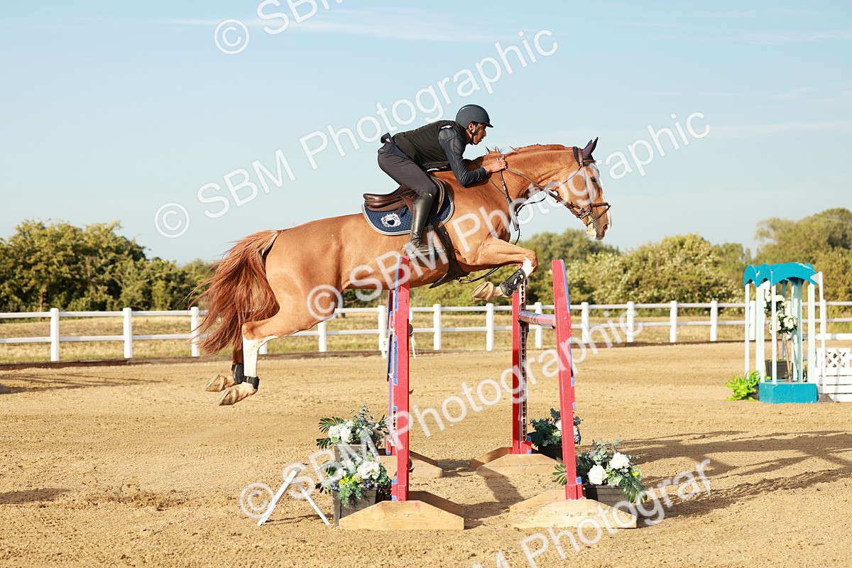 SBM_009053 - Class 6 - National 1.30m 1.40m Open Handicap