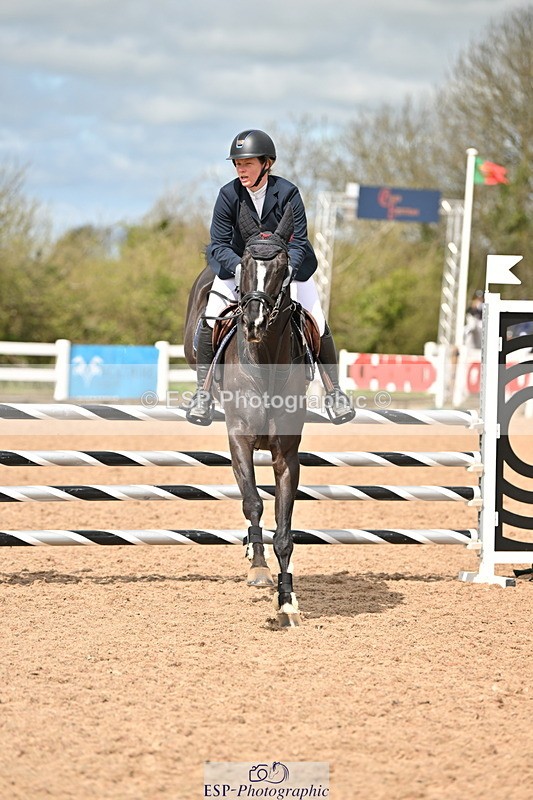 240419A-124122-07710 - Cls 38, Amateur 1.05m