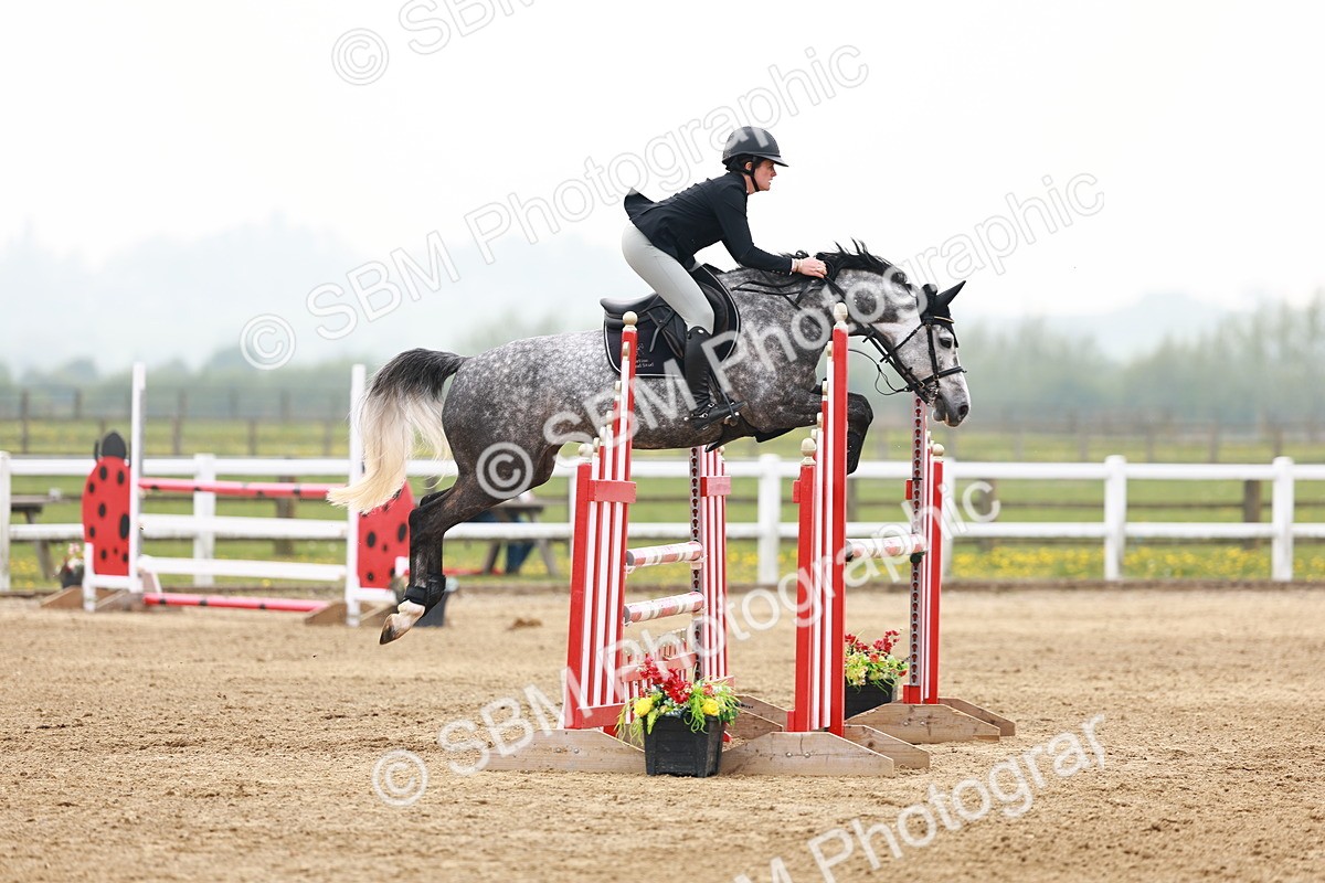  - Class 18 - Senior Newcomers - 1.10m