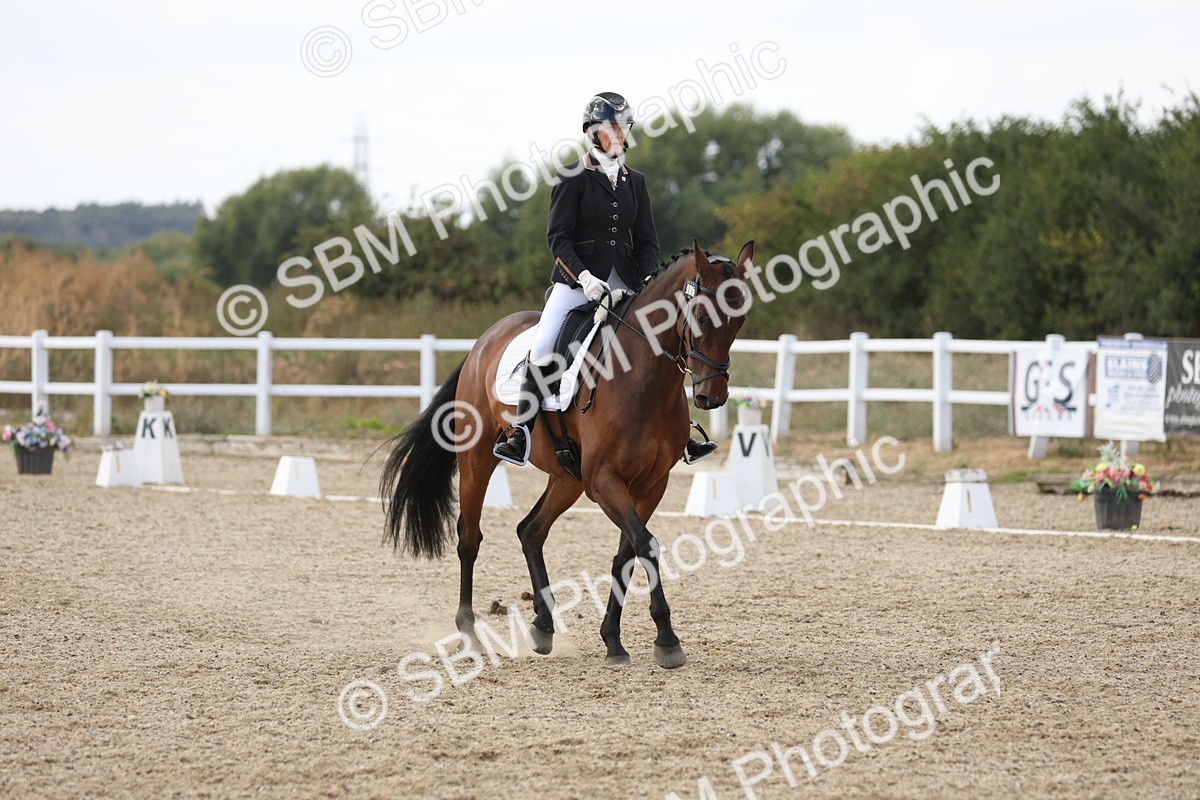 SBM_015720 - Class 6 - E5 Silver 15.54.16.58