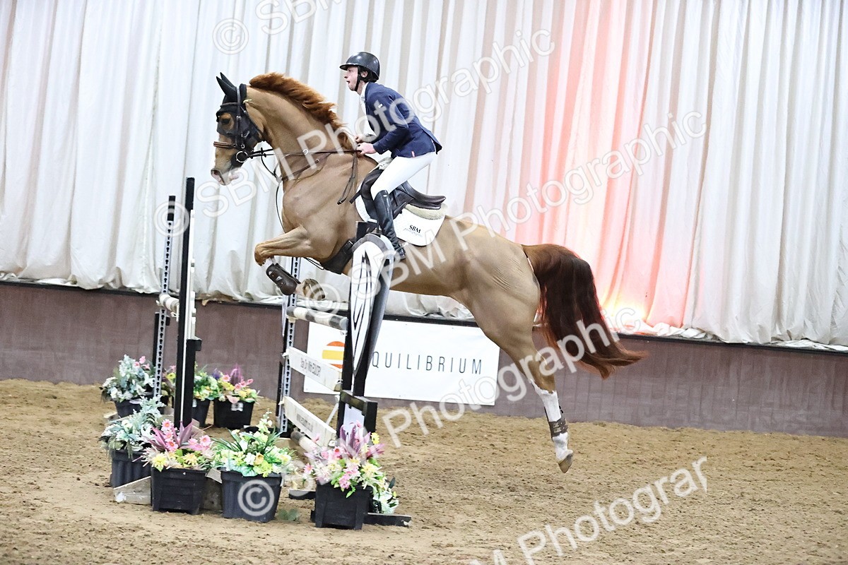 SBM_010115 - Class 25 - Equestrian Senior Foxhunter 1.20m
