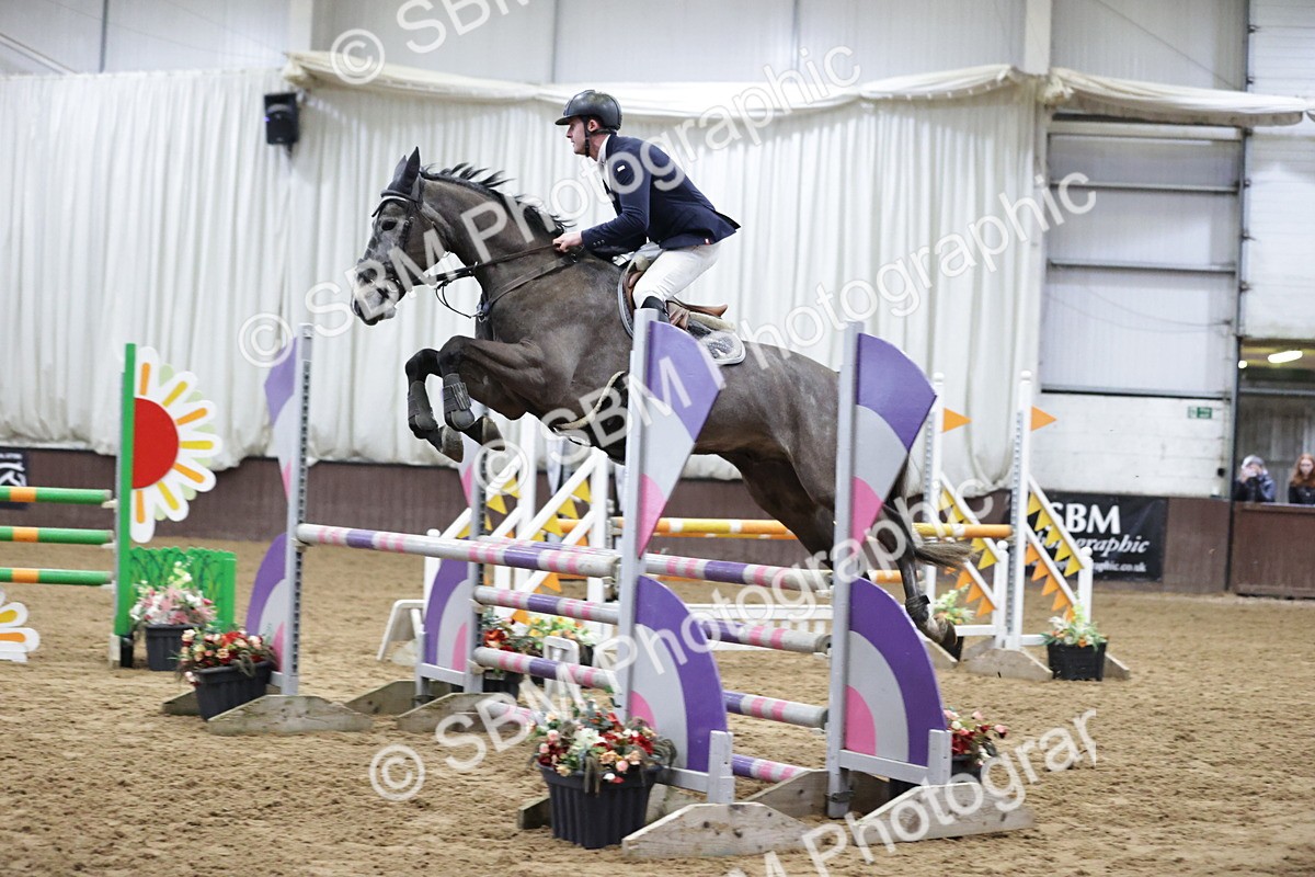 SBM_000739 - Class 3 - Nupafeed Supplements Senior Discovery/ 1m Open