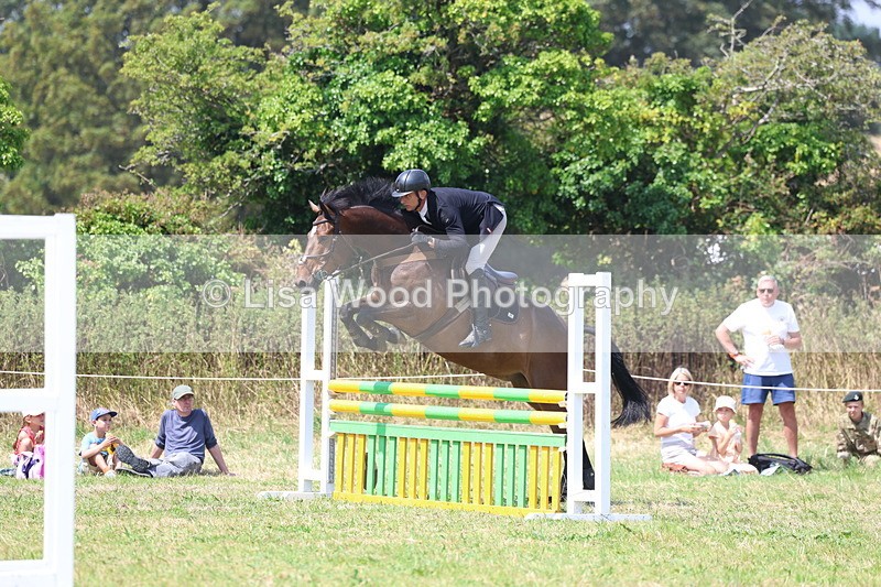 3E7A2892 - Class 7: Senior British Novice/90cm open
