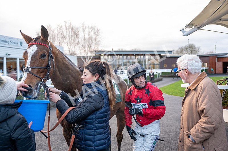 010125-Race 3-How About No-2227 - Race 3