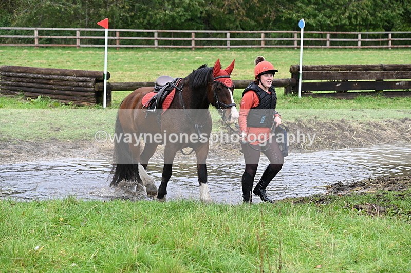 WJ6_6354 - Time at Photographer 12:41 to 13:05