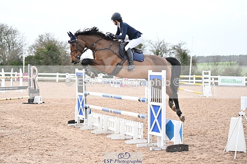 231208A-143939-01182 - Cls 7 National 1.30m & 1.40m