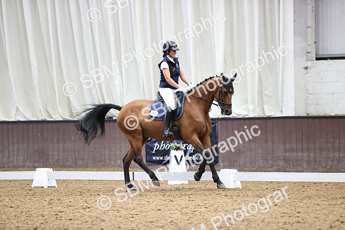 SBM_000873 - Novice 4 Warm Up