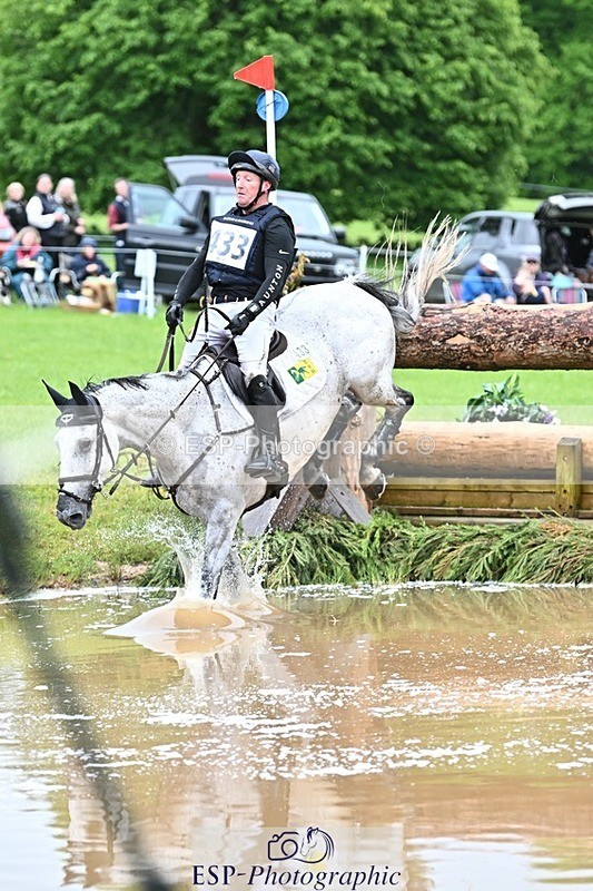 240526-124859-22214 - 433-EN_TARO_DES_VERNIER-Oliver_Townend