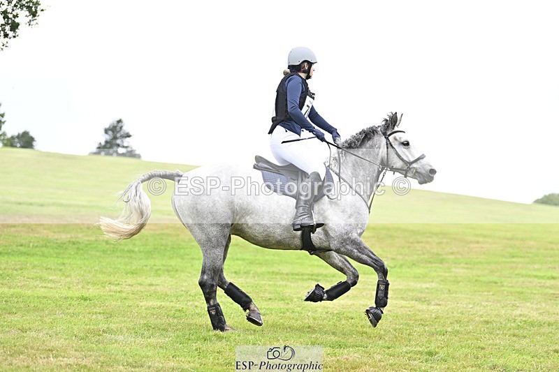 240825X-142756-34841 - 80cm XC 14.30 to 15.30